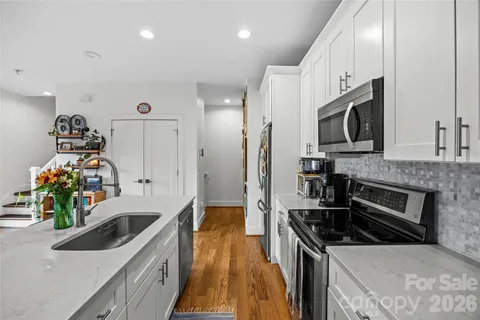 $460,000 | 1108 North Alexander Street, Charlotte, NC 28206