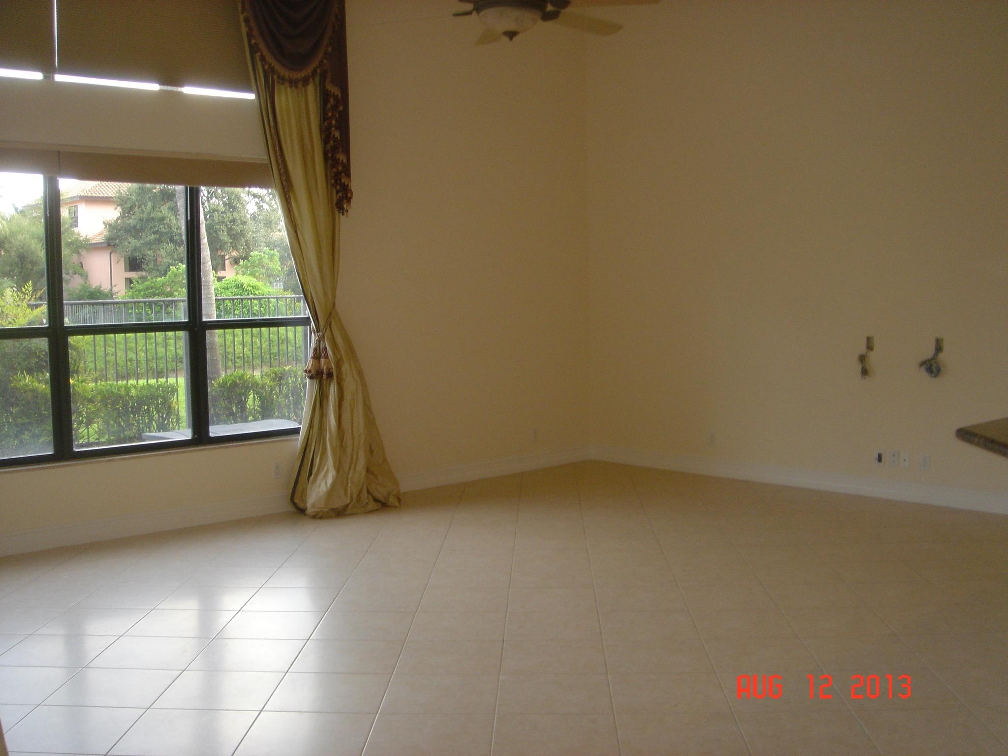 7128 Vía Marbella Boca Raton, FL 33433 - Photo 38 of 54 family room