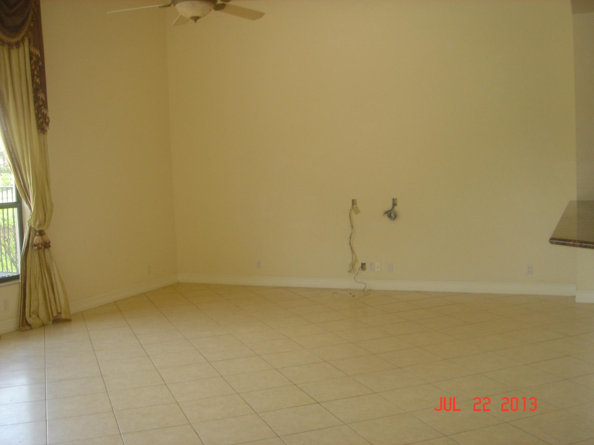7128 Vía Marbella Boca Raton, FL 33433 - Photo 5 of 54 Family Room