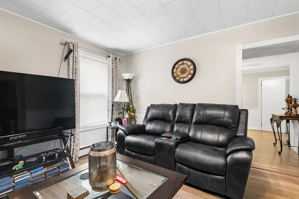 $719,900 | 97 Dublin Street, Somerset, MA 02726