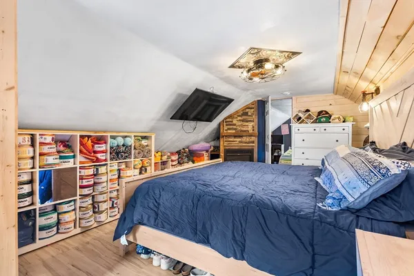 $719,900 | 97 Dublin Street, Somerset, MA 02726