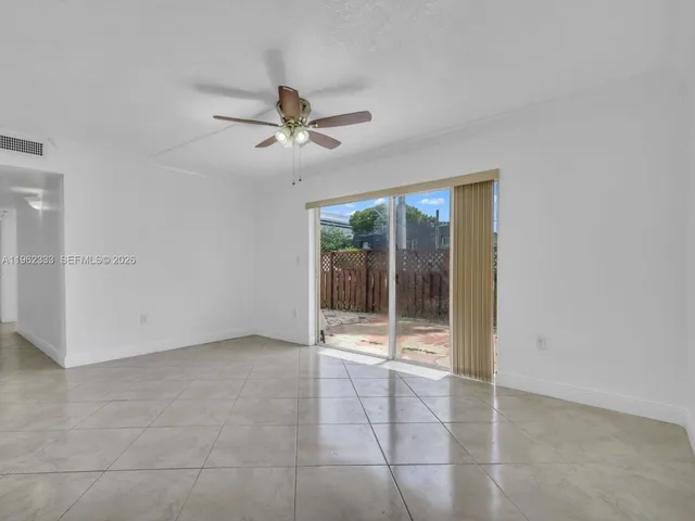 $325,000 | 8601 Southwest 94th Street, Unit 104W, Miami, FL 33156