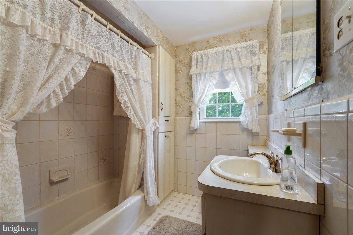 351 Kennerly Road Springfield, PA 19064 - Photo 21 of 34