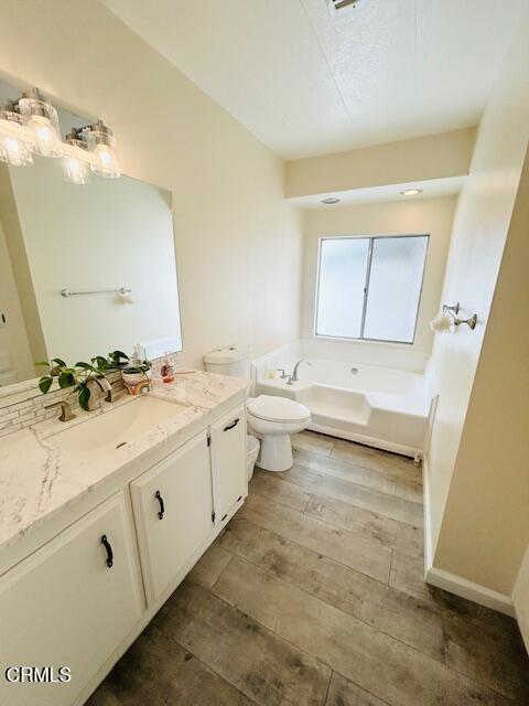 250 East Telegraph Road, Unit 200 Fillmore, CA 93015 - Photo 11 of 14 IMG_3033