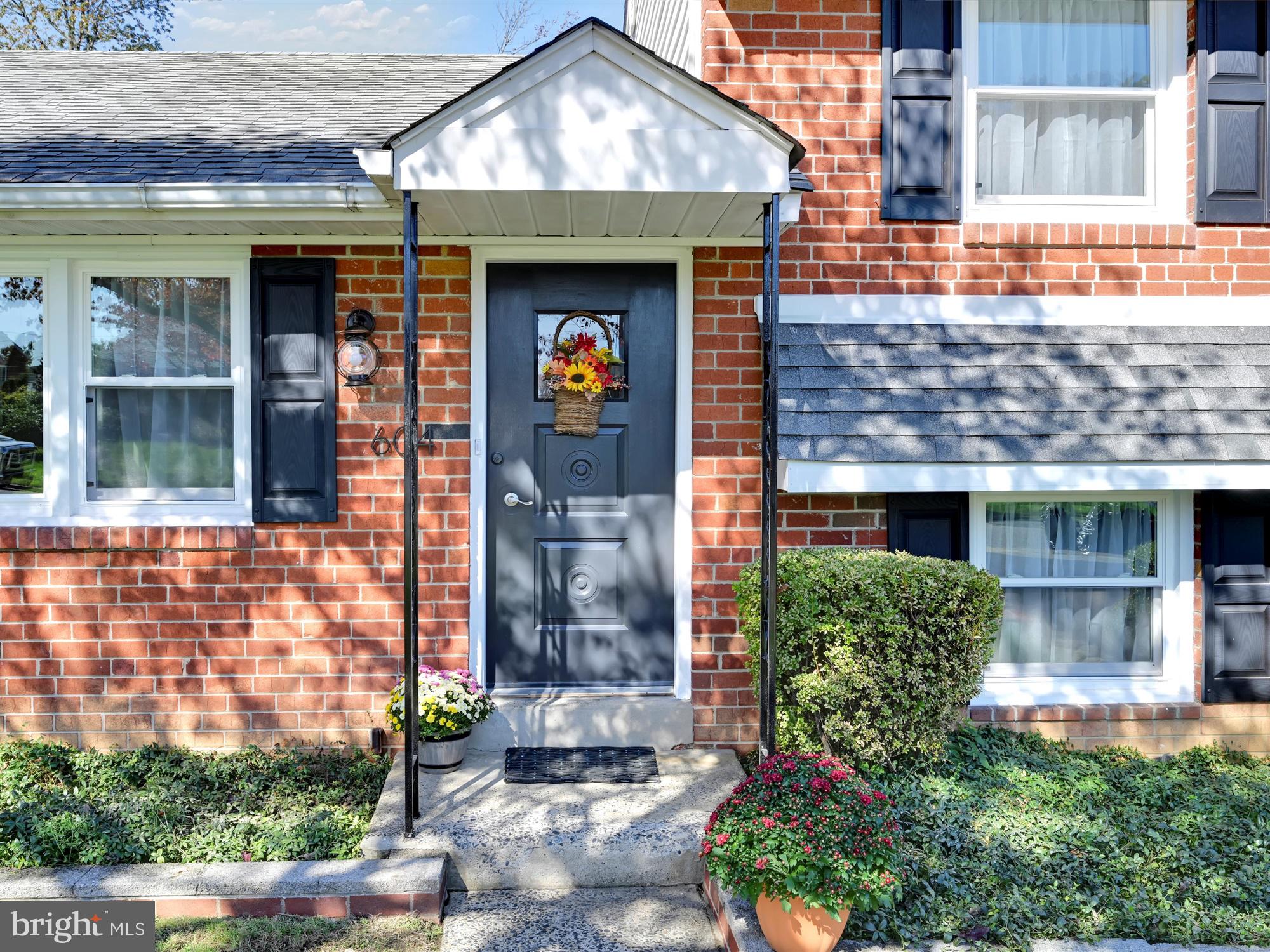 604 Marshall Road Brookhaven, PA 19015 - Photo 1 of 29 Gallery Image 1