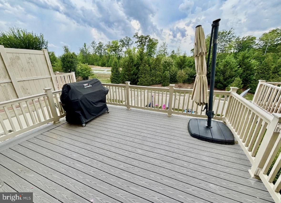 5323 Rockingham Place White Plains, MD 20695 - Photo 27 of 31 Gallery Image 27