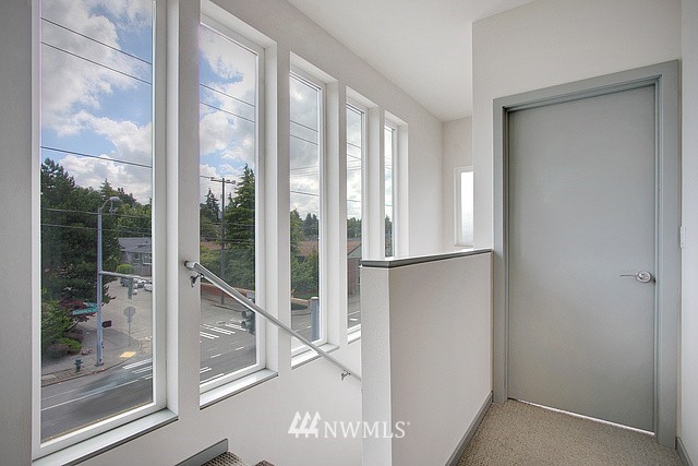 3900 Southwest Findlay Street, Unit 1 Seattle, WA 98136 - Photo 9 of 14 Gallery Image 9