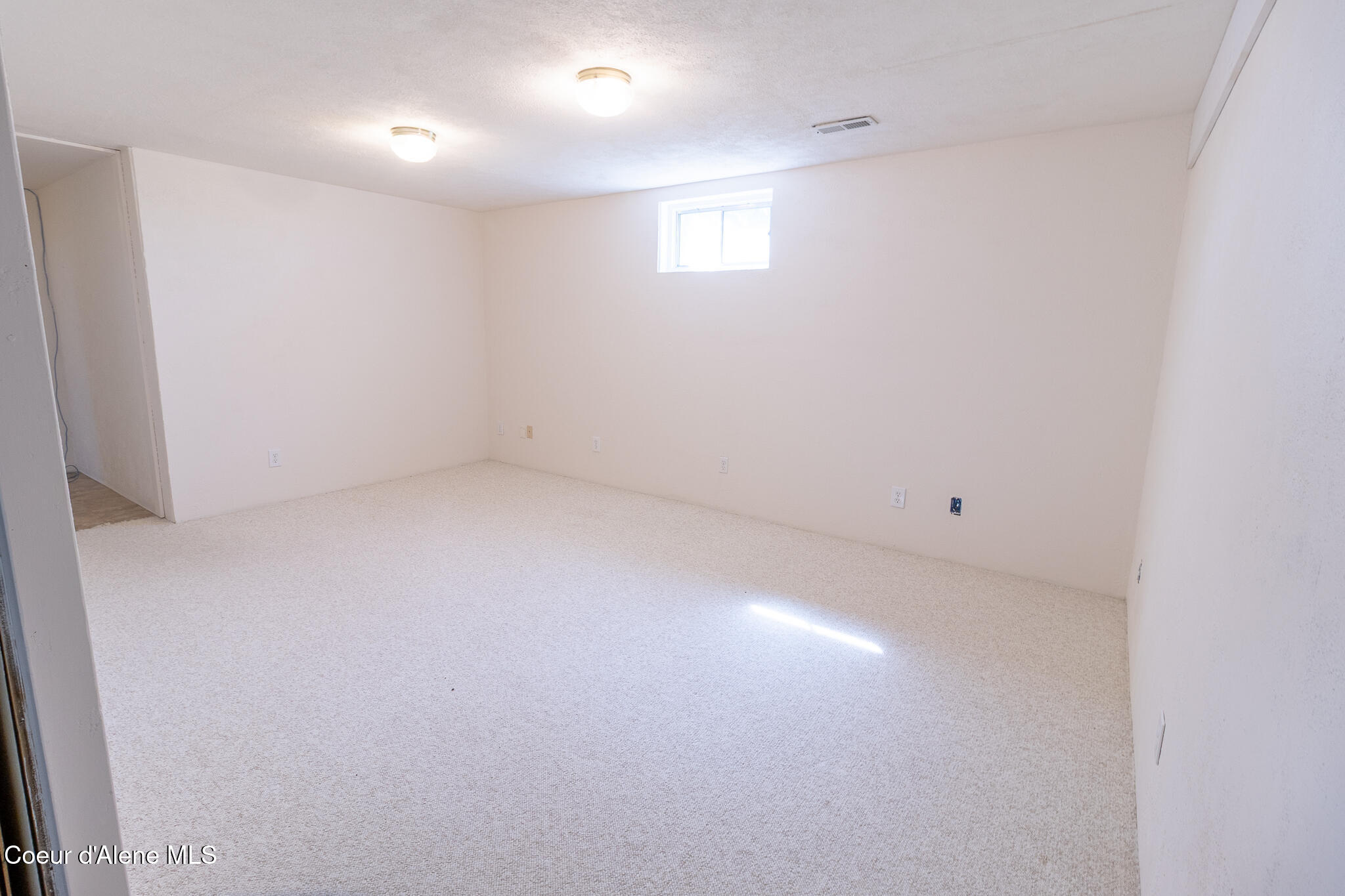 640 Renlow Road Plummer, ID 83851 - Photo 29 of 48 family room