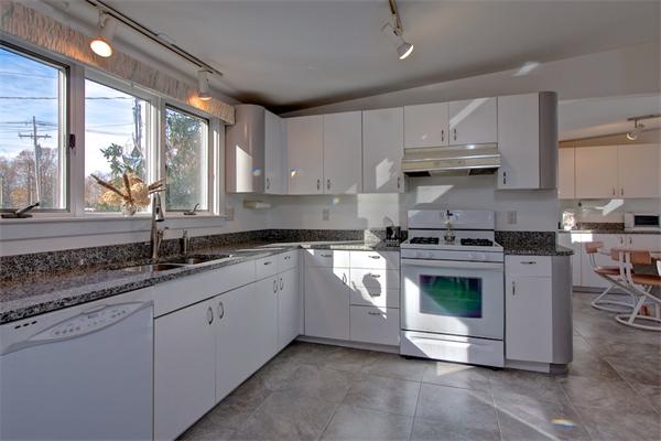 44 Lake Road Framingham, MA 01701 - Photo 14 of 30 Gallery Image 14