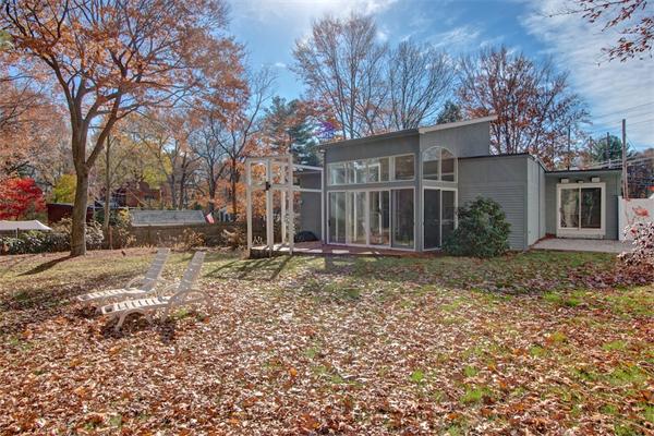 44 Lake Road Framingham, MA 01701 - Photo 3 of 30 Gallery Image 3