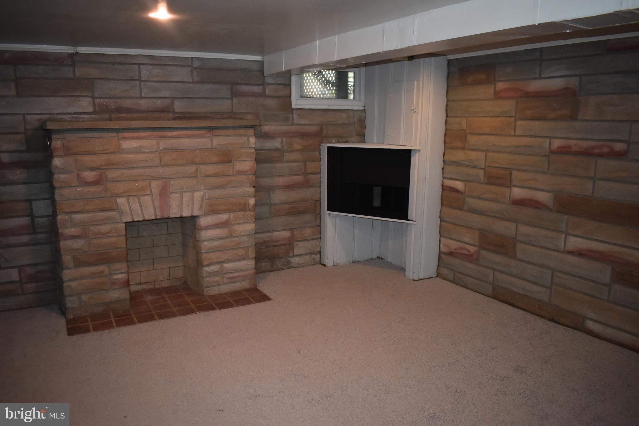 2760 Plainfield Road Baltimore, MD 21222 - Photo 19 of 26