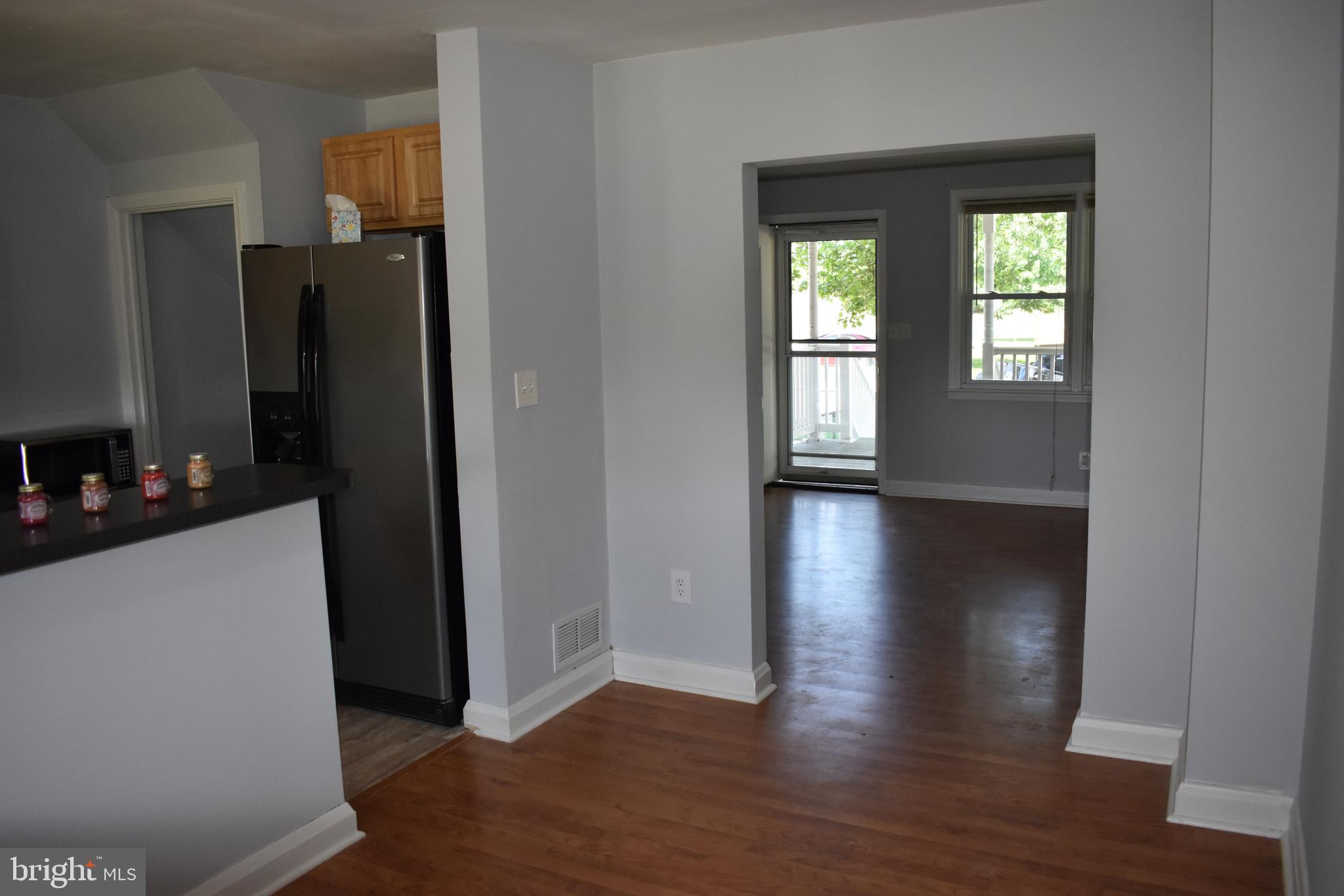 2760 Plainfield Road Baltimore, MD 21222 - Photo 5 of 26