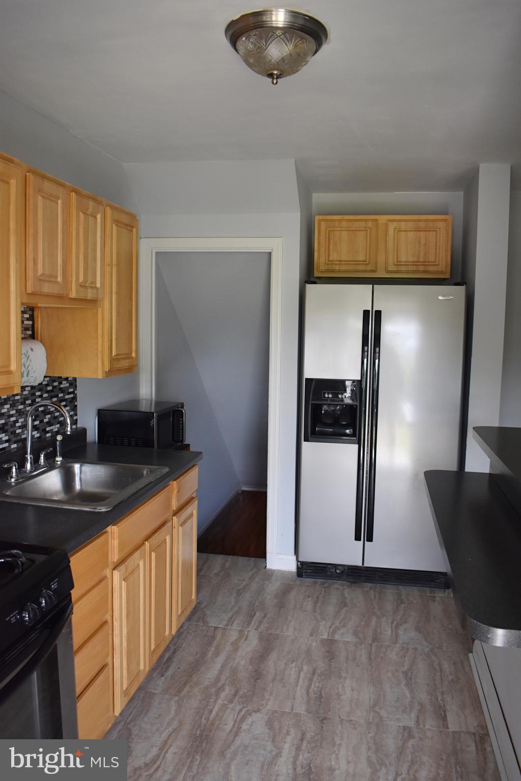 2760 Plainfield Road Baltimore, MD 21222 - Photo 10 of 26