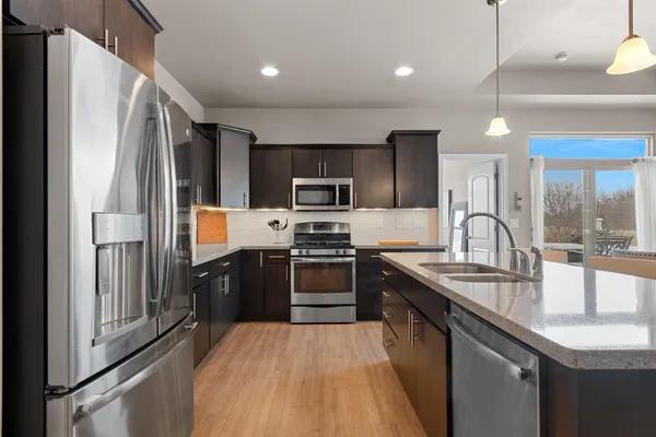 $425,000 | 3655 Woods Edge Way, De Pere, WI 54115