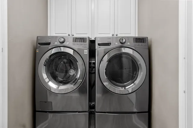 $425,000 | 3655 Woods Edge Way, De Pere, WI 54115