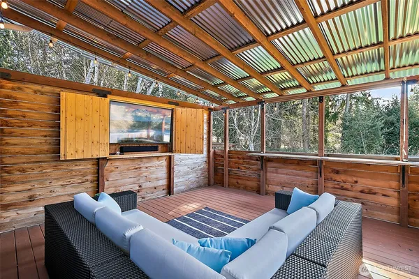 $685,000 | 5631 195th Avenue East, Bonney Lake, WA 98391