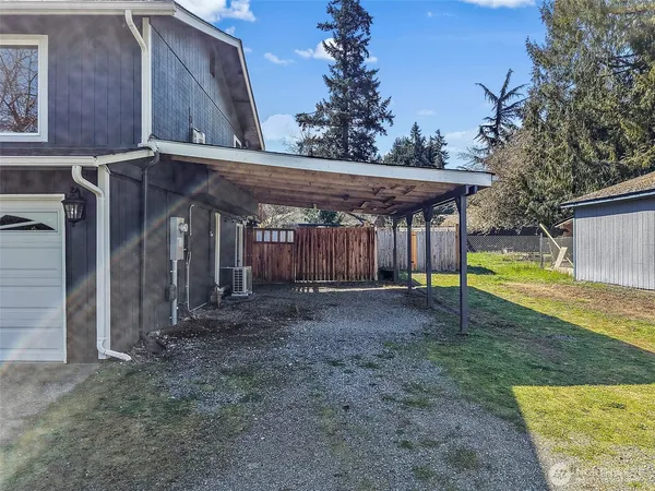 $685,000 | 5631 195th Avenue East, Bonney Lake, WA 98391