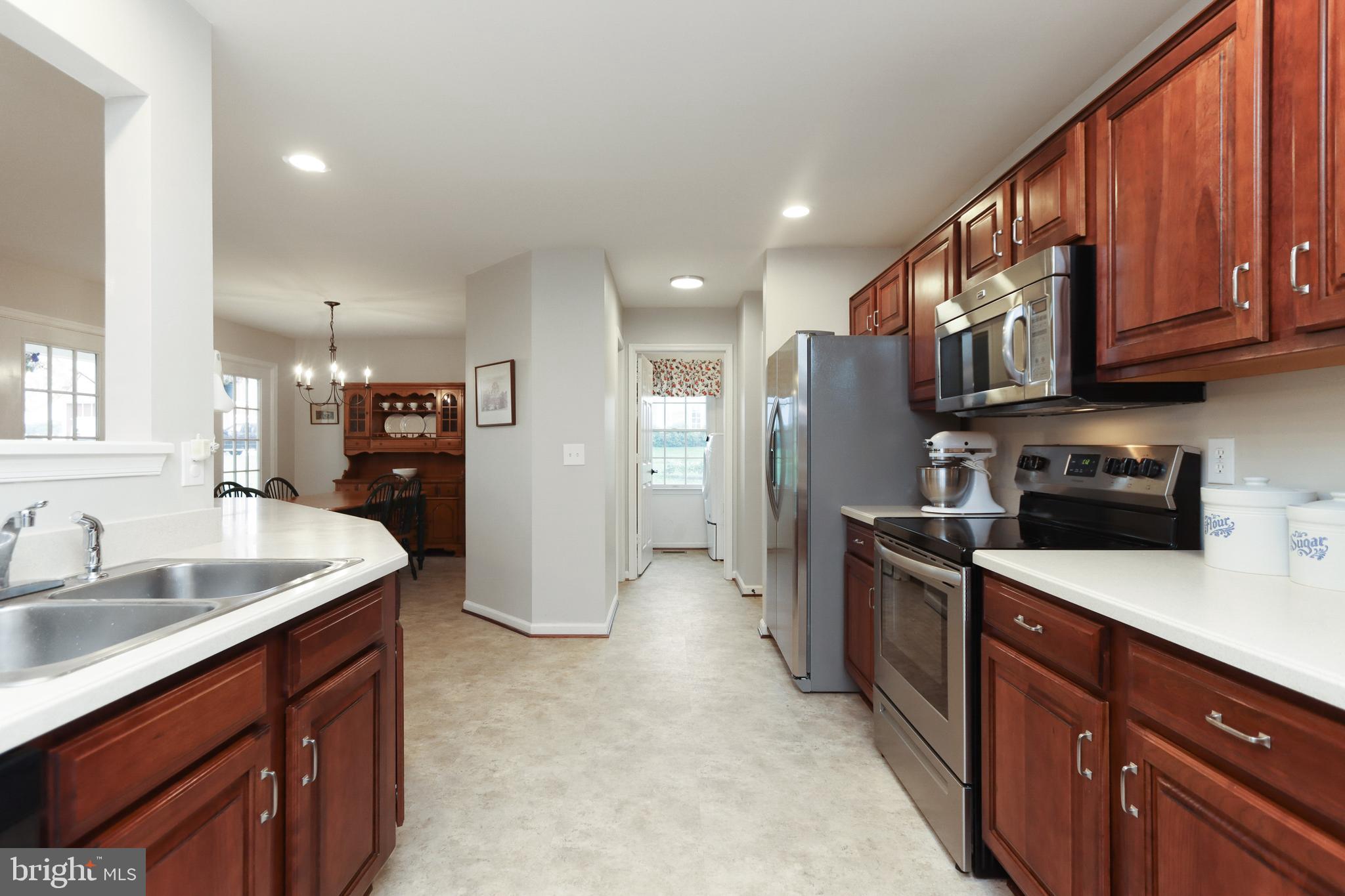 7401 Damascus Road Gaithersburg, MD 20882 - Photo 13 of 66 Kitchen