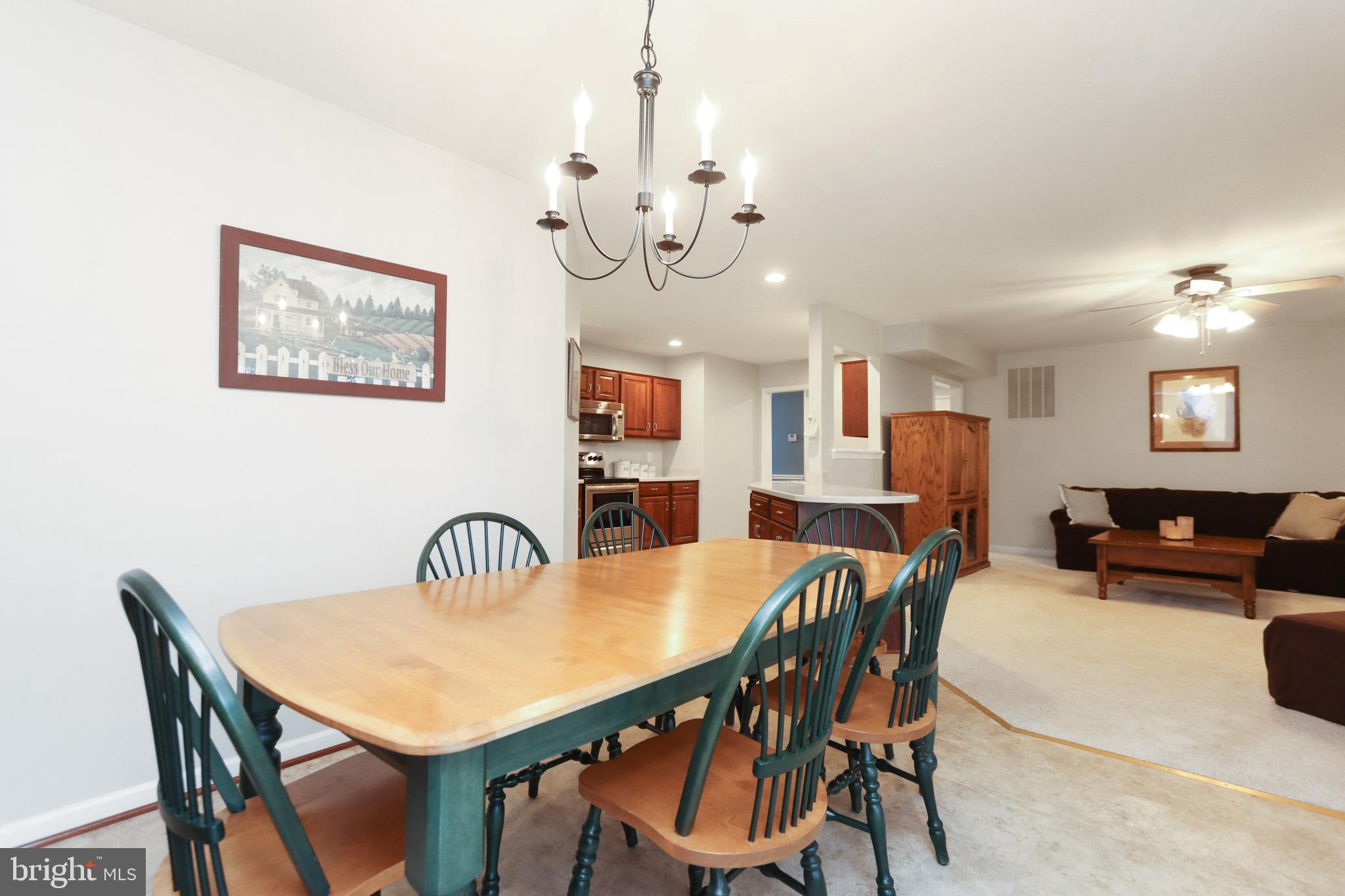 7401 Damascus Road Gaithersburg, MD 20882 - Photo 18 of 66 Eat-In Kitchen