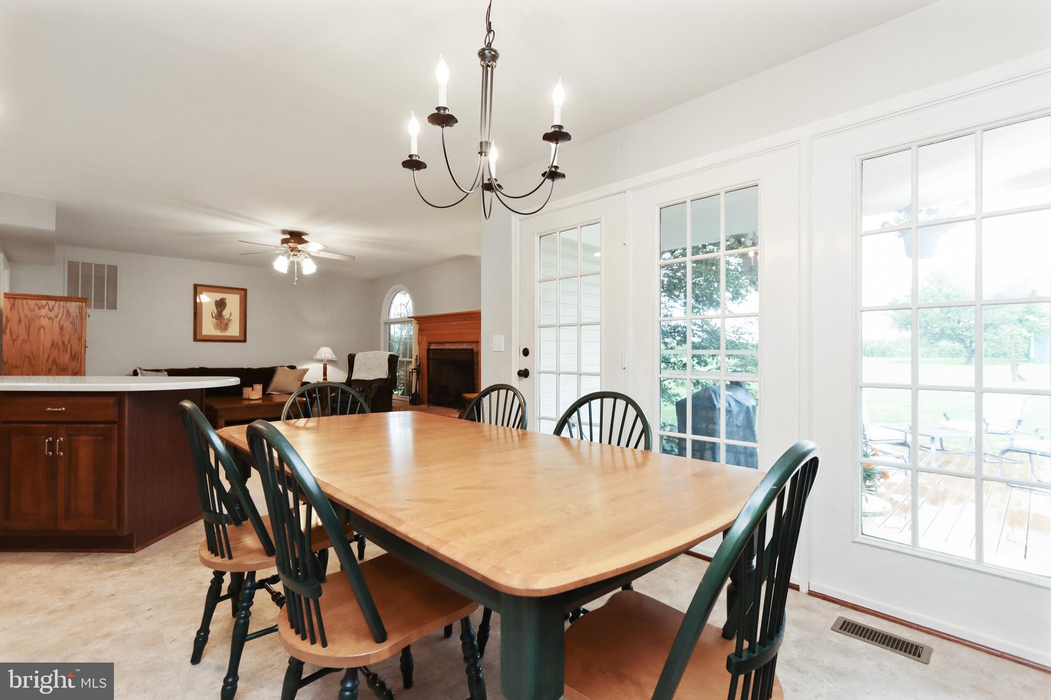 7401 Damascus Road Gaithersburg, MD 20882 - Photo 19 of 66 Eat-In Kitchen