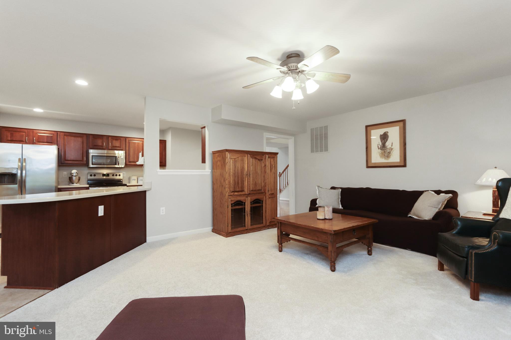 7401 Damascus Road Gaithersburg, MD 20882 - Photo 23 of 66 Family Room
