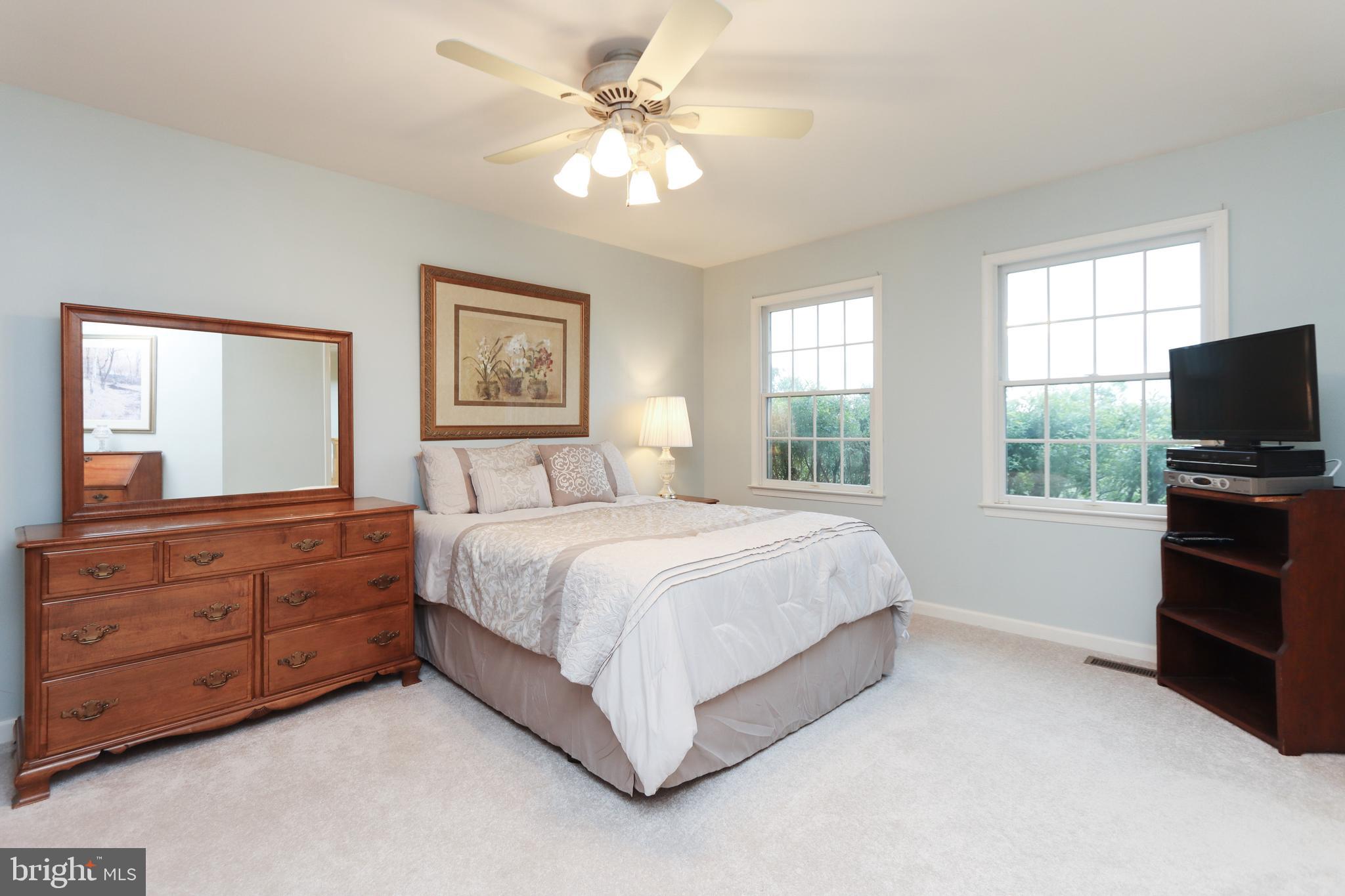 7401 Damascus Road Gaithersburg, MD 20882 - Photo 28 of 66 Primary Bedroom