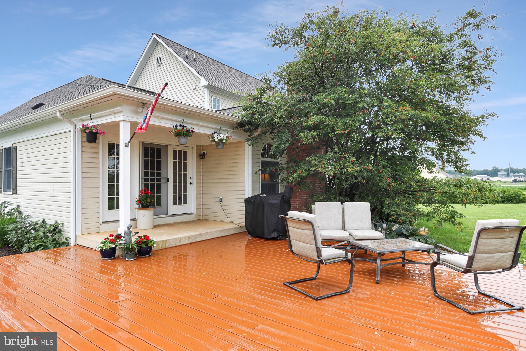 7401 Damascus Road Gaithersburg, MD 20882 - Photo 57 of 66 Deck