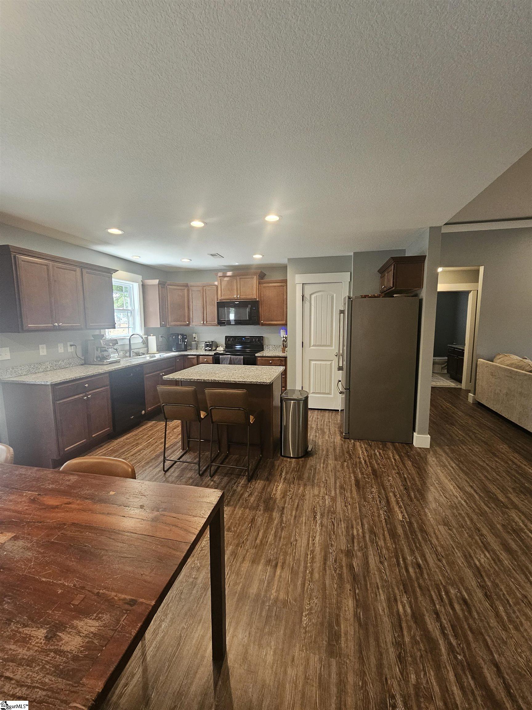 1693 Hannon Road Inman, SC 29349 - Photo 8 of 17