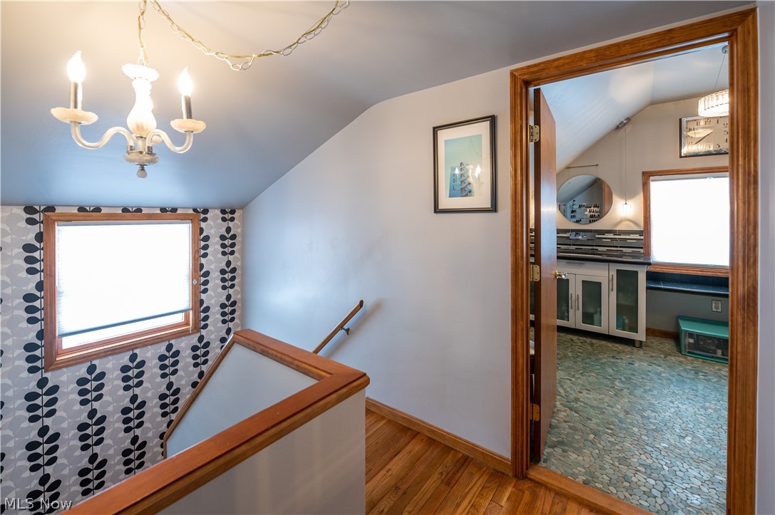6520 Ridgewood Lakes Drive Parma, OH 44129 - Photo 20 of 34 Seperate bathroom for relaxation
