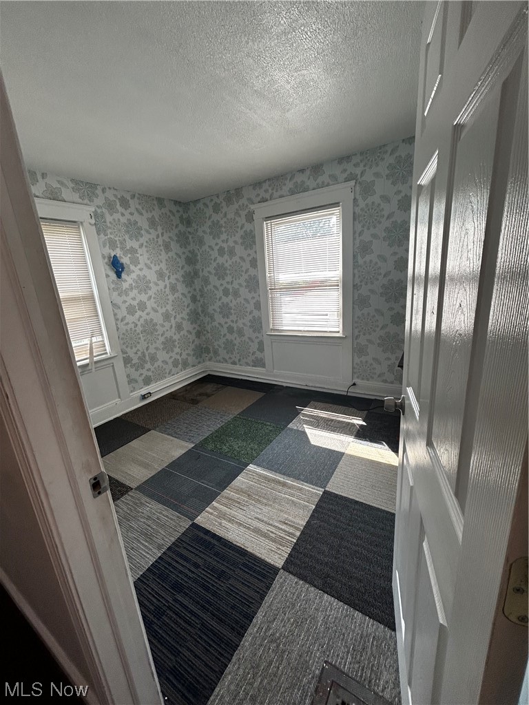 18307 Cornwall Road Cleveland, OH 44119 - Photo 15 of 19 Gallery Image 15