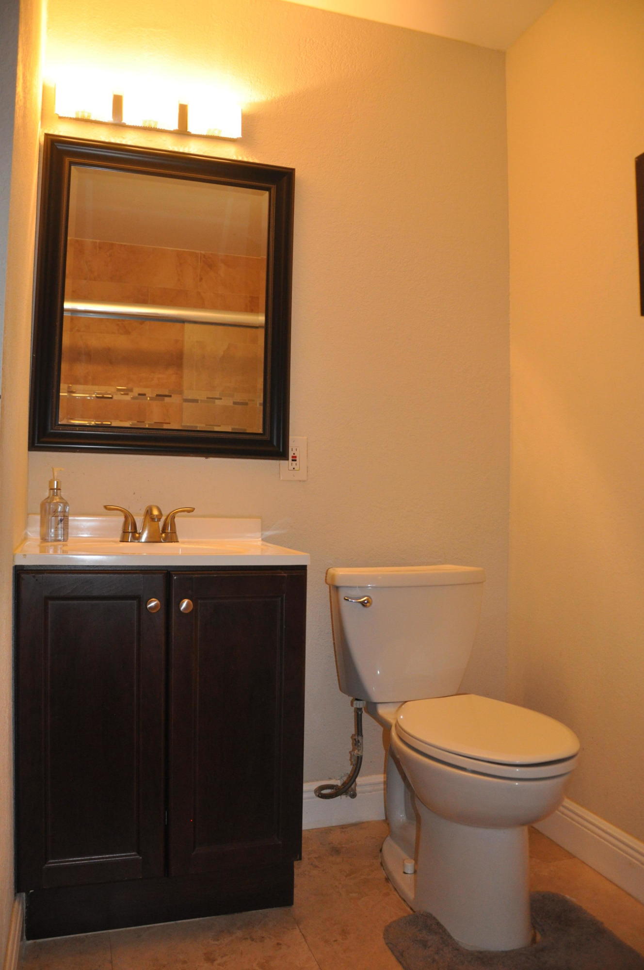9902 Liberty Court Boca Raton, FL 33434 - Photo 19 of 31 guest bathroom # 3