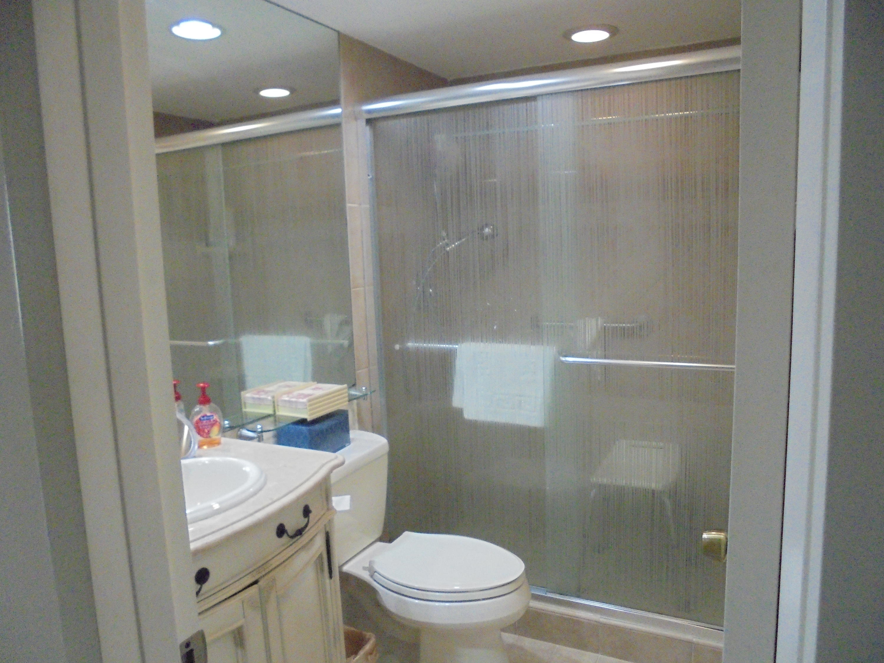 3026 Cornwall East Boca Raton, FL 33434 - Photo 7 of 20 3026 Cornwall B