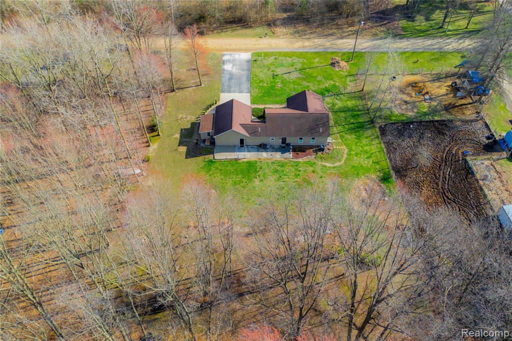 40880 Willis Road Belleville, MI 48111 - Photo 37 of 38 Gallery Image 37