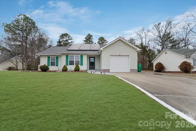 $319,900 | 1914 Sloan Drive, Charlotte, NC 28208