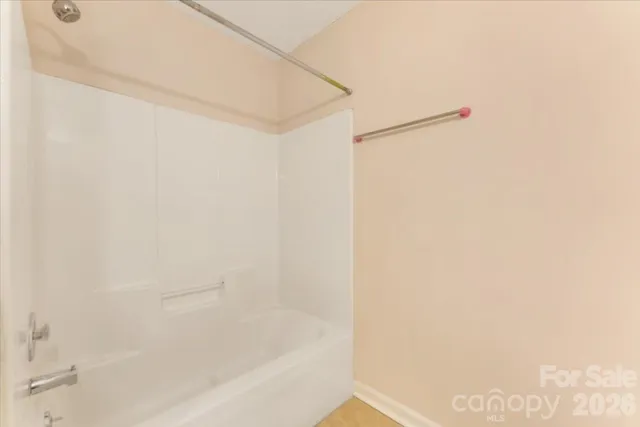 $319,900 | 1914 Sloan Drive, Charlotte, NC 28208