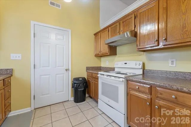 $319,900 | 1914 Sloan Drive, Charlotte, NC 28208