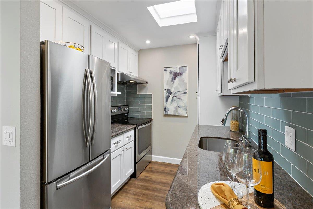 500 West Middlefield Road, Unit 183 Mountain View, CA 94043 - Photo 12 of 23 Gallery Image 12