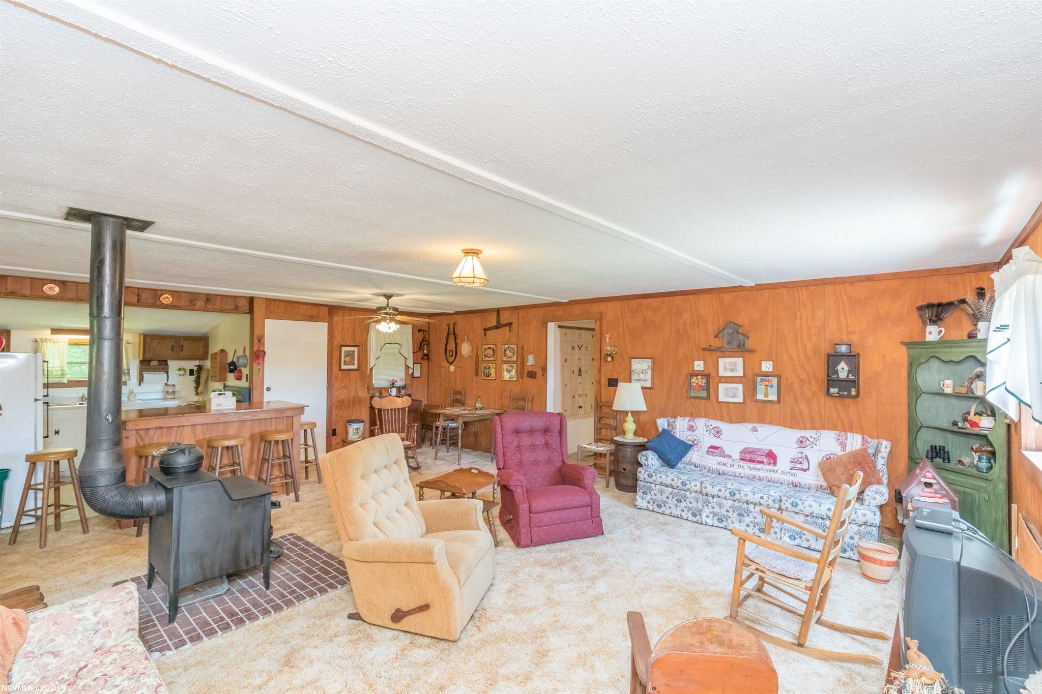 305 Newt's Hill Road Fancy Gap, VA 24328 - Photo 11 of 67 Gallery Image 11