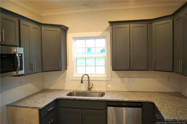 $275,000 | 691 Ponderosa Trail, Cameron, NC 28326