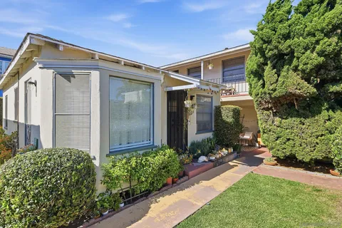 $1,850,000 | 4618 Voltaire Street, San Diego, CA 92107