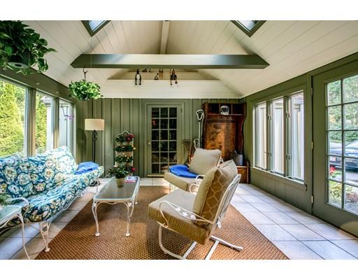 3 Glen Road Topsfield, MA 01983 - Photo 2 of 29 Gallery Image 2