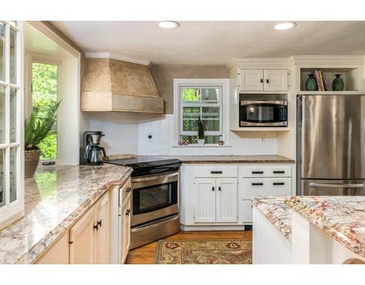 3 Glen Road Topsfield, MA 01983 - Photo 5 of 29 Gallery Image 5