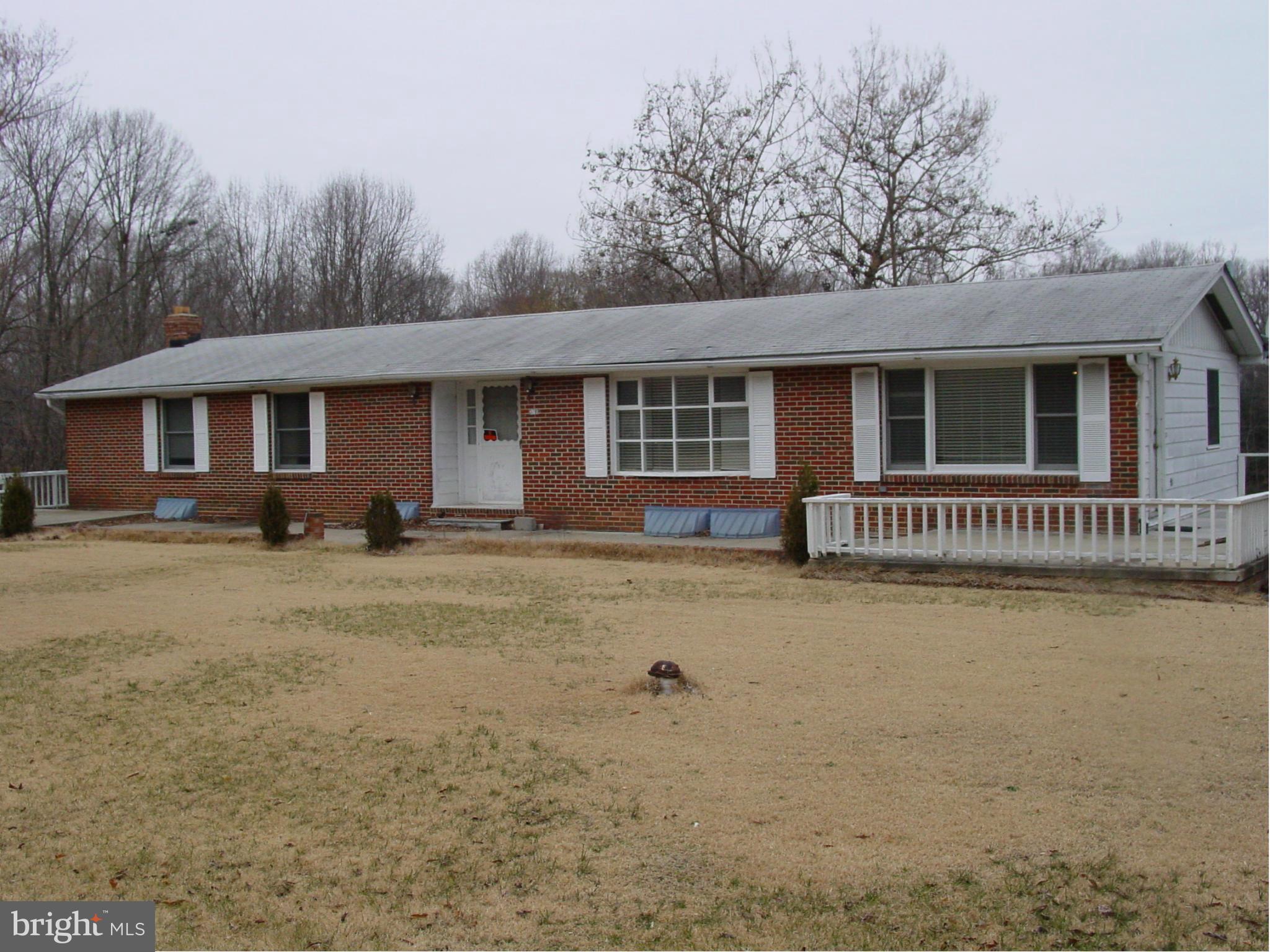 Exterior (Front)