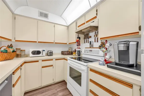 $900,000 | 1217 Edgewood Ranch Road, Orlando, FL 32835