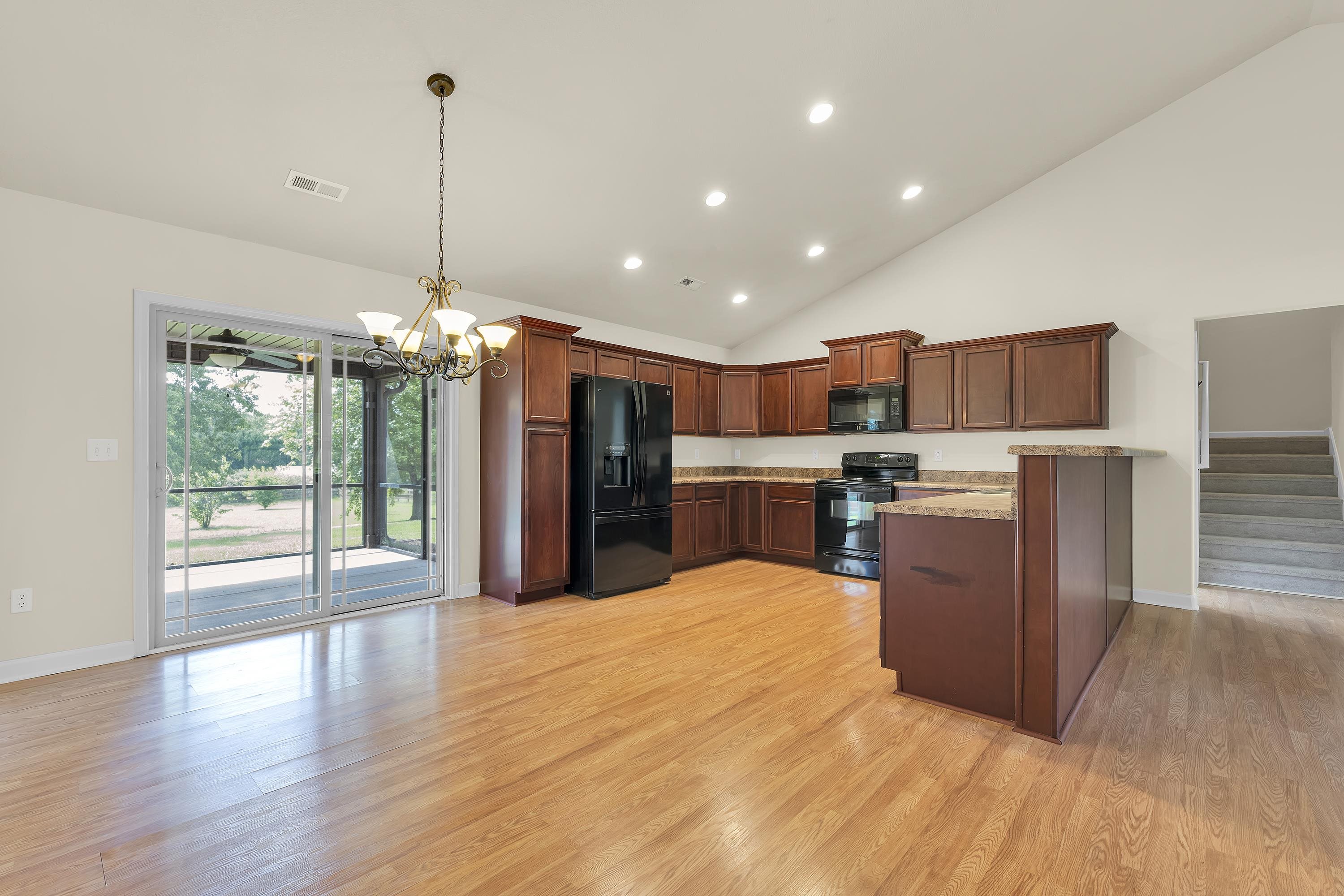 365 Silver Lake Road Duncan, SC 29334 - Photo 7 of 26 Gallery Image 7