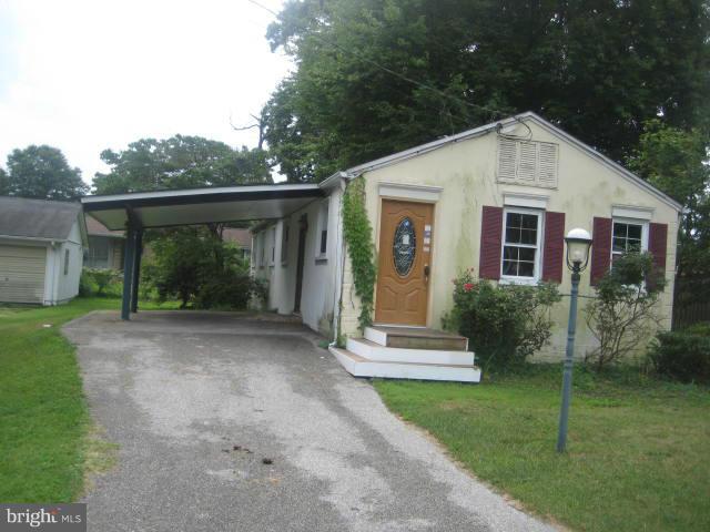 Exterior (Front)