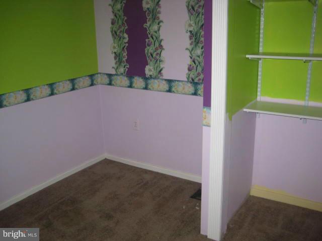 833 Riverside Drive Pasadena, MD 21122 - Photo 8 of 12 Bedroom