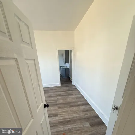 $1,000 | 1111 West Lehigh Avenue, Unit 1, Philadelphia, PA 19133
