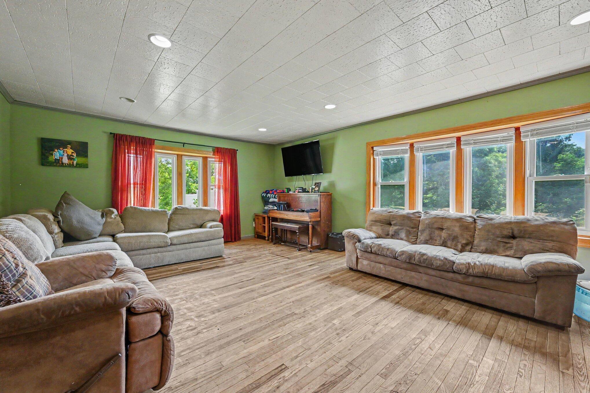 59293 Roberts Road Three Rivers, MI 49093 - Photo 3 of 28 file_7694