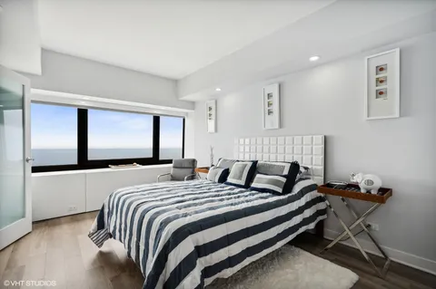 $3,400 | 175 East Delaware Place, Unit 5609, Chicago, IL 60611